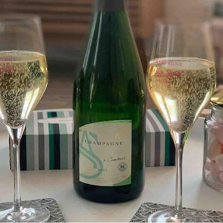 Dom Perignon , Au Coeur Du Centre-Ville D'Épernay Eksteriør bilde