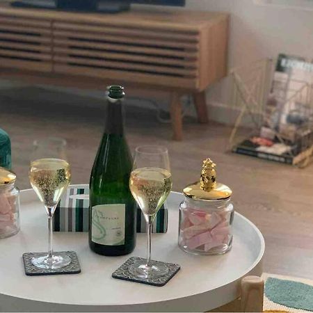Dom Perignon , Au Coeur Du Centre-Ville D'Épernay Eksteriør bilde